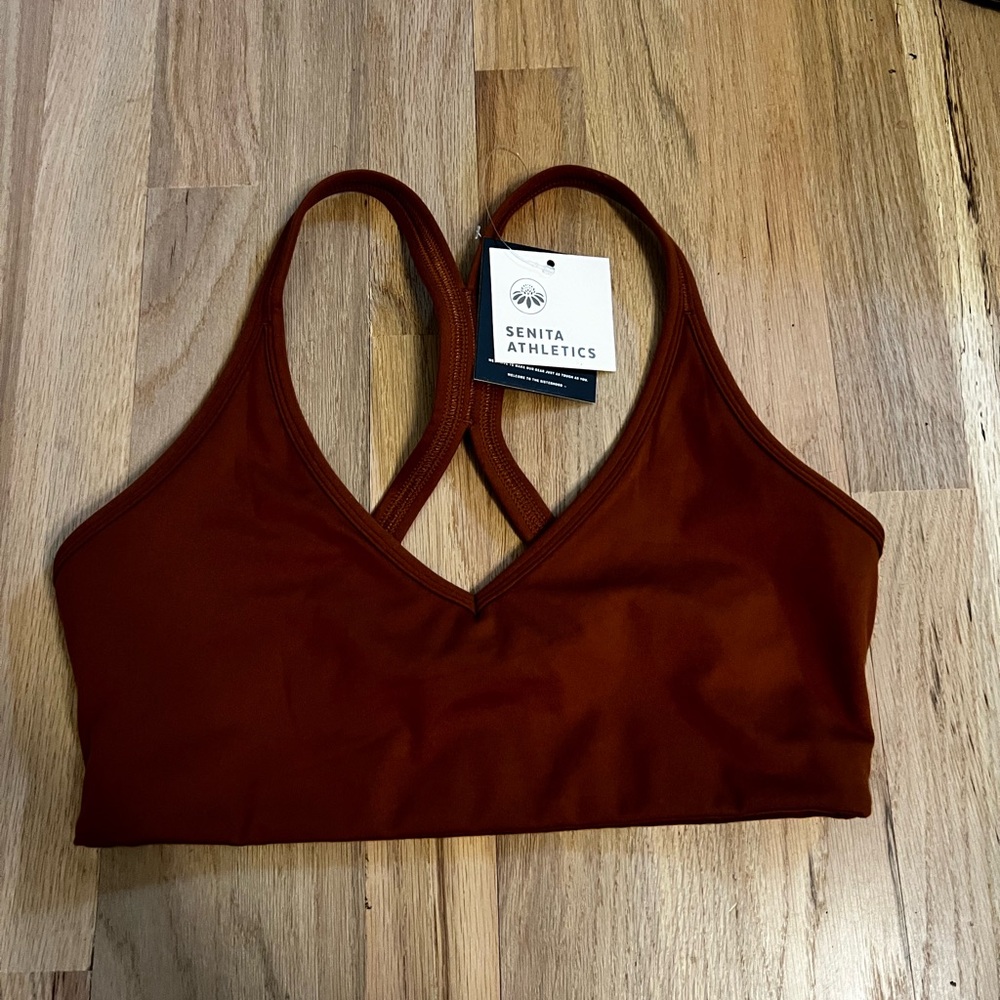 New with Tags - Senita Athletics Women's Rust Sports Bra - Size Medium